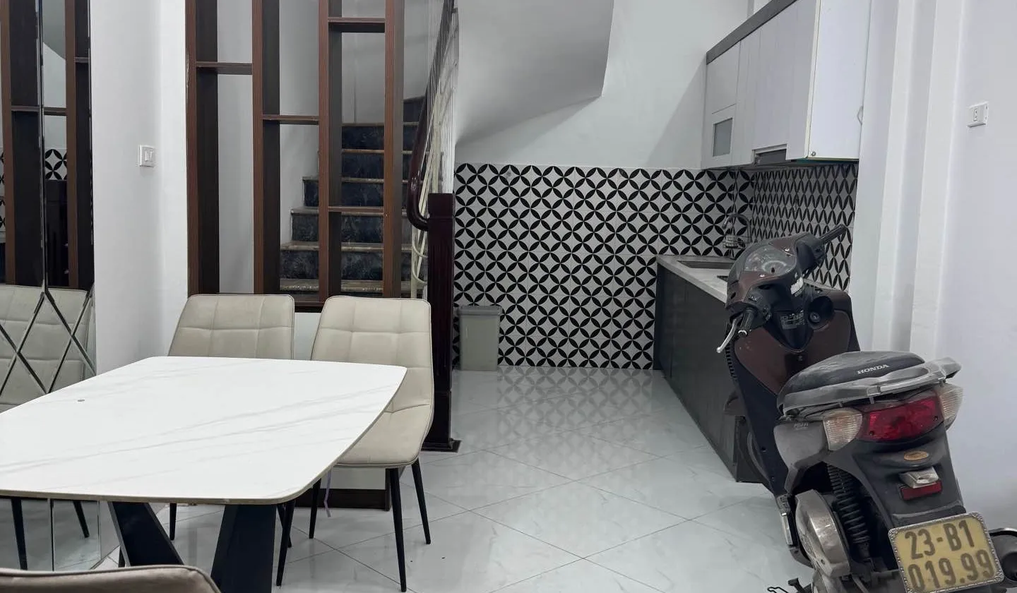 💥 CHỈ 6.75 TỶ, BÁN NHÀ THANH XUÂN - NGÃ TƯ SỞ 23M2 x 5 TẦNG, HÀNG XÓM ROYAL CITY, FULL NỘI THẤT.... Bán nhà riêng tại Thanh Xuân, Hà Nội 01
