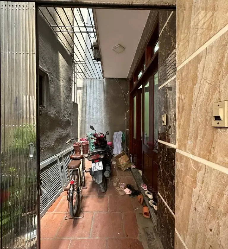 Bà chị nhờ bán nhà Mỗ Lao Hà Đông, yên tĩnh thoáng mát, sân để xe riêng, gần Chợ Mỗ Lao, 7.65 tỷ... Bán nhà riêng tại Hà Đông, Hà Nội 01