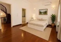 Bán biệt thự 3 tầng hiếm ở ngõ phố Tô Ngọc Vân, gần Hồ Tây, ô tô 16 chỗ vào... Bán nhà riêng tại Hồng Hà, Hà Nội 05