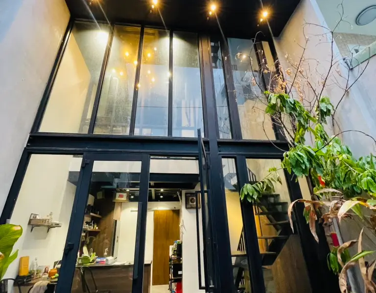 Cơ hội hiếm có sở hữu nhà mặt phố Quận 3 giá tốt chỉ 10.2 tỷ... Bán nhà mặt phố tại Xuân Hòa, Hồ Chí Minh 01
