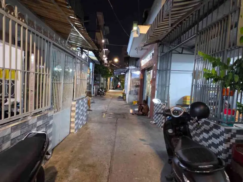 Nhà 2 mặt tiền trung tâm Quận 6 - giá sốc giảm 500 triệu... Bán nhà riêng tại Bình Tiên, Hồ Chí Minh 01