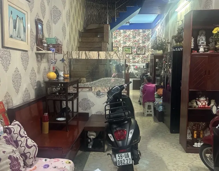Nhà 4 tầng siêu đẹp ngay trung tâm Quận 10... Bán nhà riêng tại Hòa Hưng, Hồ Chí Minh 01