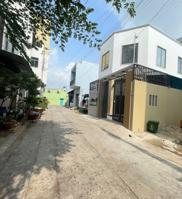 Cơ hội vàng sở hữu nhà riêng tại Bình Tân với giá cực hấp dẫn... Bán nhà riêng tại Bình Tân, Hồ Chí Minh 01