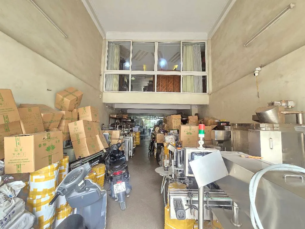 Nhà mặt phố đẳng cấp Hà Đông, vỉa hè rộng, kinh doanh sầm uất... Bán nhà mặt phố tại Kiến Hưng, Hà Nội 01