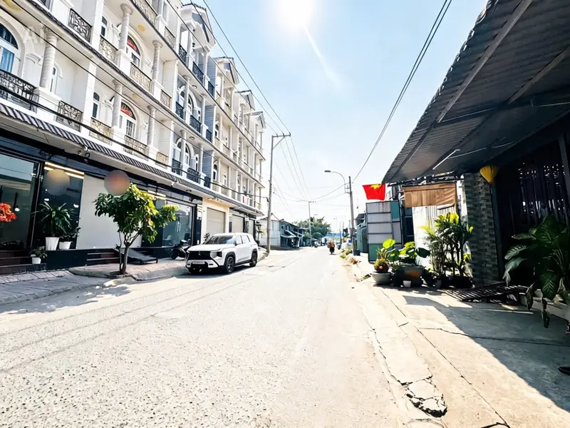 Bán nhà An Dương Vương phú đinh Quận 8, diện tích lớn 5.2 dài 40m , đường 8m phù hợp kinh doanh... Bán nhà riêng tại Phú Định, Hồ Chí Minh 01