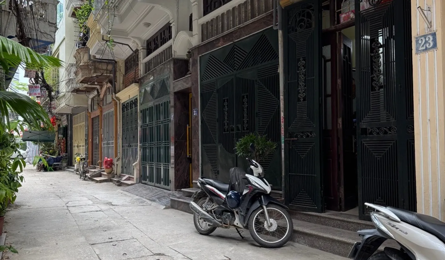 Bán nhà 5 tầng, ngõ rộng, ô tô thông, gần công viên Thủ Lệ... Bán nhà riêng tại Láng, Hà Nội 01