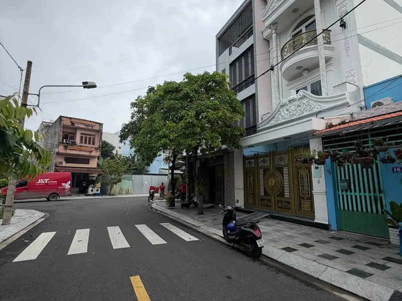 Bán nhà mặt phố 3 tầng diện tích 95m2 tại xã Tân Nhựt... Bán nhà mặt phố tại Tân Nhựt, Hồ Chí Minh 01