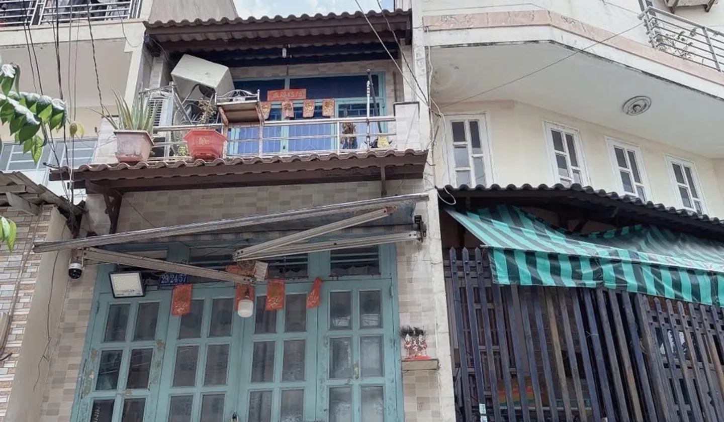 Nhà Góc Sát Lê Văn Quới, Giá Hời, Diện Tích 100m2 nhanh tay nha khách ơi... Bán nhà riêng tại Bình Hưng Hòa, Hồ Chí Minh 01