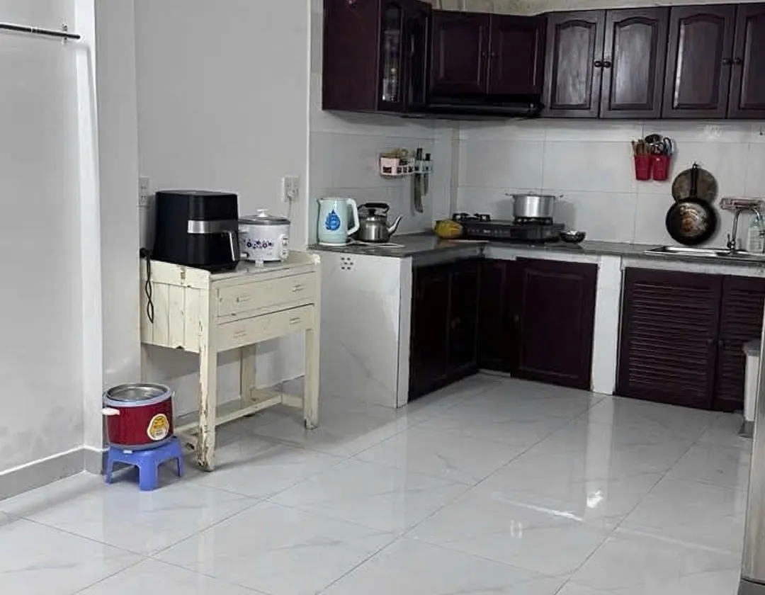NHÀ 2 TẦNG – LÂM VĂN BỀN – SÁT HẺM XE HƠI... Bán nhà riêng tại Tân Hưng, Hồ Chí Minh 01