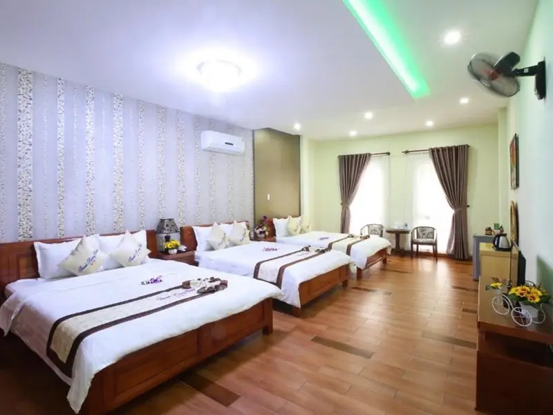 Cơ hội độc nhất sở hữu khách sạn 5 tầng trung tâm Hải Châu với doanh thu 150 triệu/tháng... Bán nhà mặt phố tại Hải Châu, Đà Nẵng 01