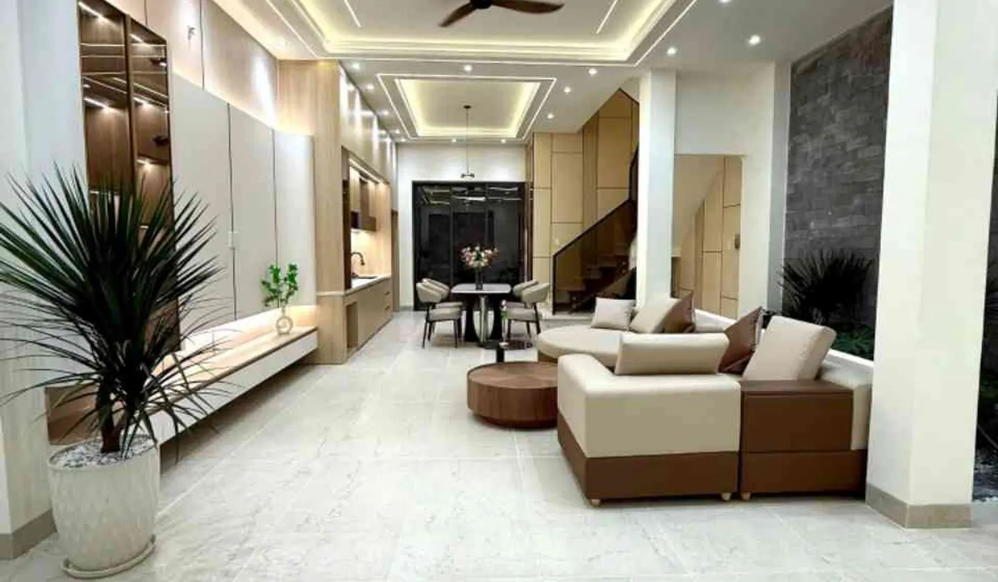 Nhà mới đẹp, full nội thất, gần TKTQ, bề ngang gần 6m... Bán nhà riêng tại Bình Hưng Hòa, Hồ Chí Minh 01