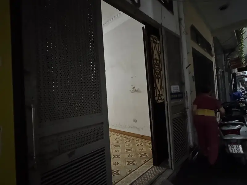Nhà 3 tầng hai mặt thoáng trung tâm, cơ hội đầu tư đỉnh... Bán nhà riêng tại Trần Phú, Hà Nội 01
