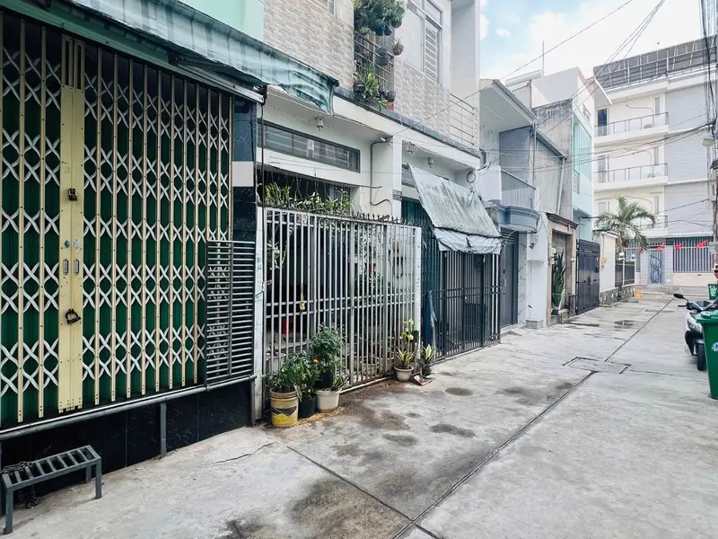 Nhà riêng 4 phòng ngủ, 2 tầng tại quận Bình Tân, giá tốt... Bán nhà riêng tại Tân Tạo, Hồ Chí Minh 01