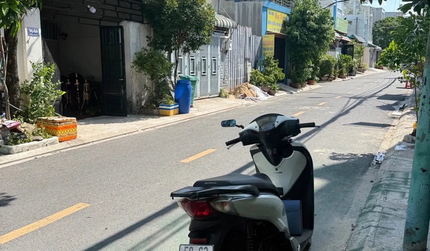 Nhà hẻm xe tải rộng Thới An, Quận 12 giá tốt. Chỉ 4.6 tỷ... Bán nhà riêng tại Thới An, Hồ Chí Minh 01