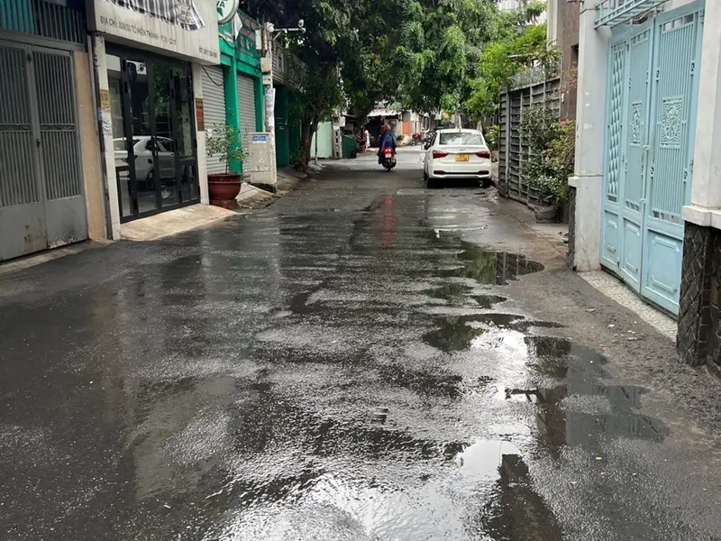 Nhà 3 tầng vuông vức, hẻm xe hơi trung tâm Quận 10... Bán nhà riêng tại Hòa Hưng, Hồ Chí Minh 01