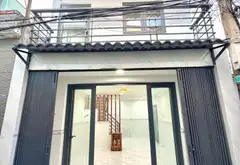 Nhỉnh 2 Tỏi, 32M2 (4x8M), Ngay 4 Xã Bình Tân... Bán nhà riêng tại Bình Hưng Hòa, Hồ Chí Minh 01