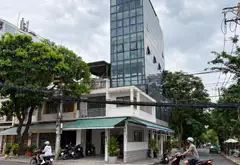 NHÀ GÓC 2 MẶT TIỀN LÊ ĐỨC THỌ – 7 TẦNG – DÒNG TIỀN 80TR/THÁNG
🏢 Diện tích: 4m × 21m
✨ Kết cấu 7L... Bán nhà mặt phố tại An Nhơn, Hồ Chí Minh 01