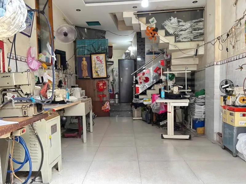Nhà 4 tầng kiên cố, 4 phòng ngủ, giá 4.5 tỷ tại quận Tân Bình... Bán nhà riêng tại Bảy Hiền, Hồ Chí Minh 01