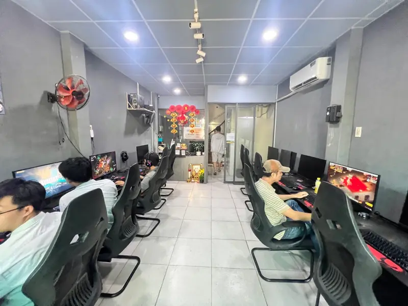 Bán nhà mặt phố tại Quận 8, mặt tiền đường 18m, diện tích 80m2, 3 tầng kinh doanh hiệu quả... Bán nhà mặt phố tại Phú Định, Hồ Chí Minh 01