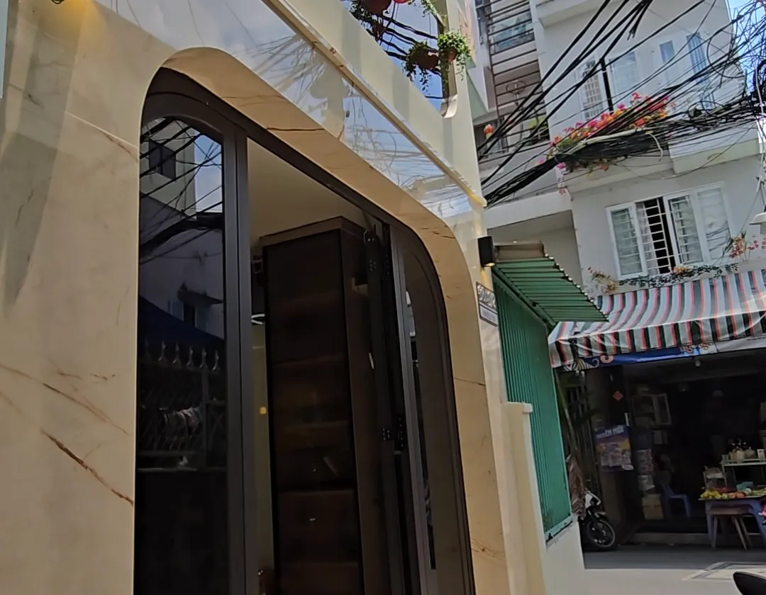 Nhà bám Phú Nhuận Xe hơi đỗ - Phòng ngủ trệt Giáp Phan xích Long... Bán nhà riêng tại Cầu Kiệu, Hồ Chí Minh 01