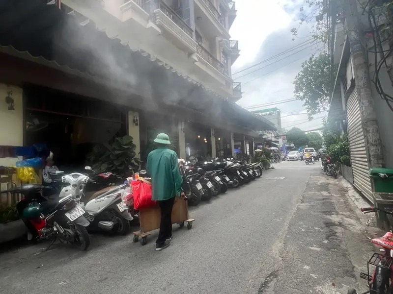 Nhà 3 tầng ô tô đậu trong nhà, vị trí siêu tiện nghi... Bán nhà riêng tại Bình Hưng Hòa, Hồ Chí Minh 01