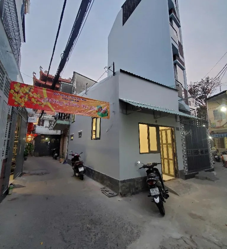 Bán nhà lô góc 30m2 gần Ngã Tư Hàng Xanh giáp Q1 chỉ 3.x tỷ... Bán nhà riêng tại Thạnh Mỹ Tây, Hồ Chí Minh 01