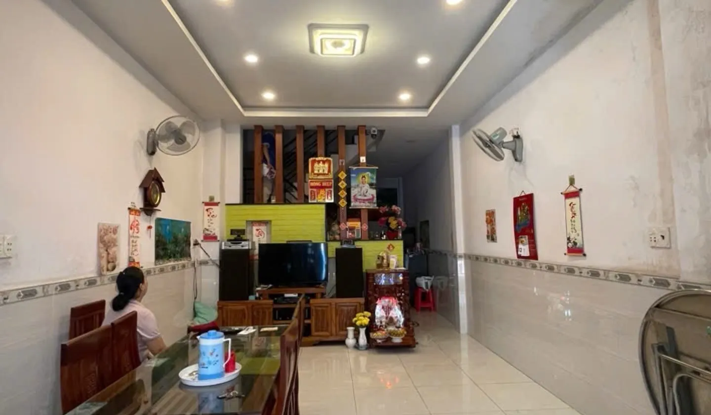 Nhà riêng Bình Tân giá tốt, cơ hội sở hữu độc quyền ngay hôm nay... Bán nhà riêng tại Bình Trị Đông, Hồ Chí Minh 01