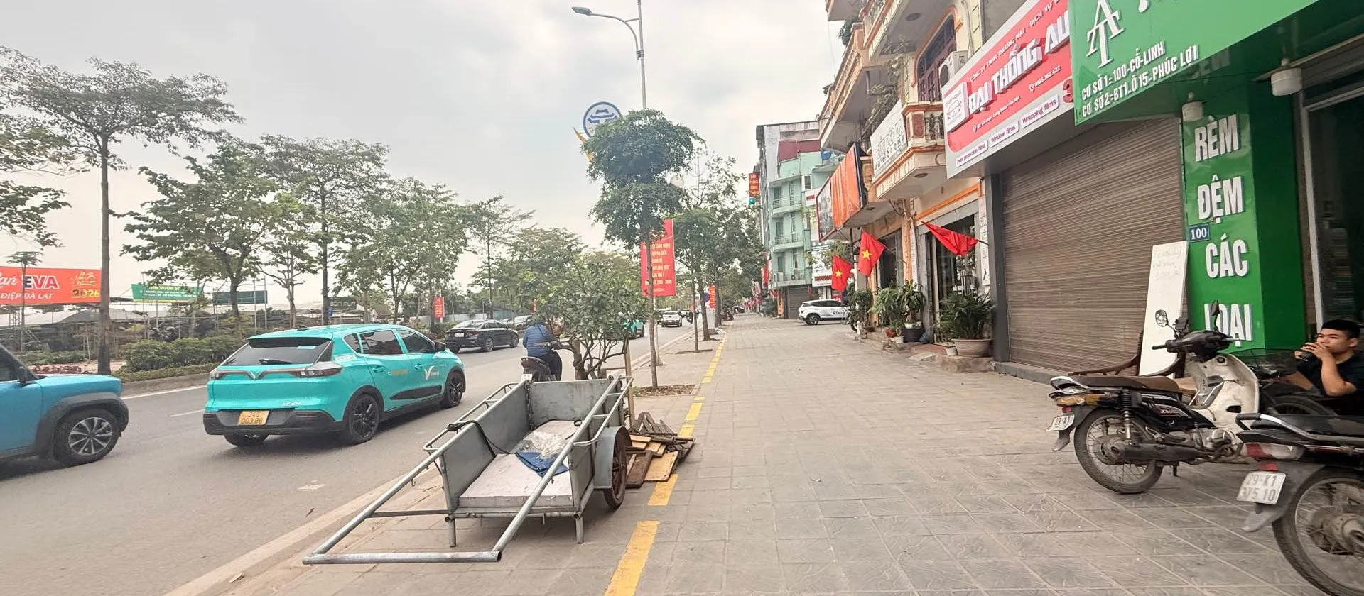 Bán nhà mặt phố 6 tầng tại quận trung tâm, sổ đỏ chính chủ, mặt tiền 4.4m... Bán nhà mặt phố tại Long Biên, Hà Nội 01