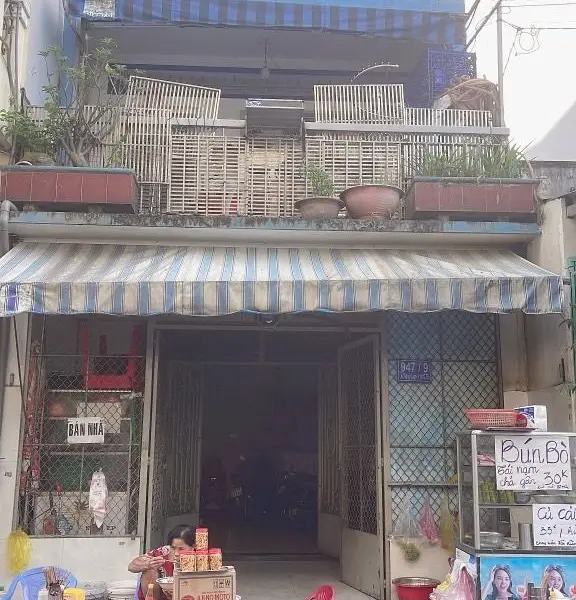 MẶT TIỀN HẺM KINH DOANH SẦM UẤT Q. TÂN BÌNH - NGAY LẠC LONG QUÂN - 2 TẦNG - TIỆN XÂY MỚI - 4,5M X 2... Bán nhà riêng tại Bảy Hiền, Hồ Chí Minh 01