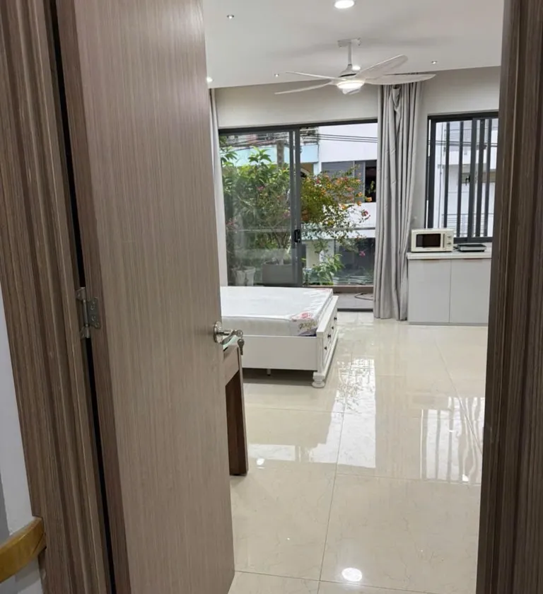 Bán nhà mặt phố Phạm Hữu Lầu 95m2 4 tầng, căn hộ dịch vụ cho thuê... Bán nhà mặt phố tại Tân Mỹ, Hồ Chí Minh 01