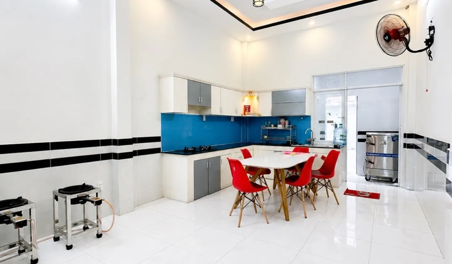 NHÀ ĐẸP TRỤC KINH DƯƠNG VƯƠNG SÁT MẶT TIỀN 80M2 NGANG 5M NHIK 4 TỶ... Bán nhà riêng tại An Lạc, Hồ Chí Minh 01