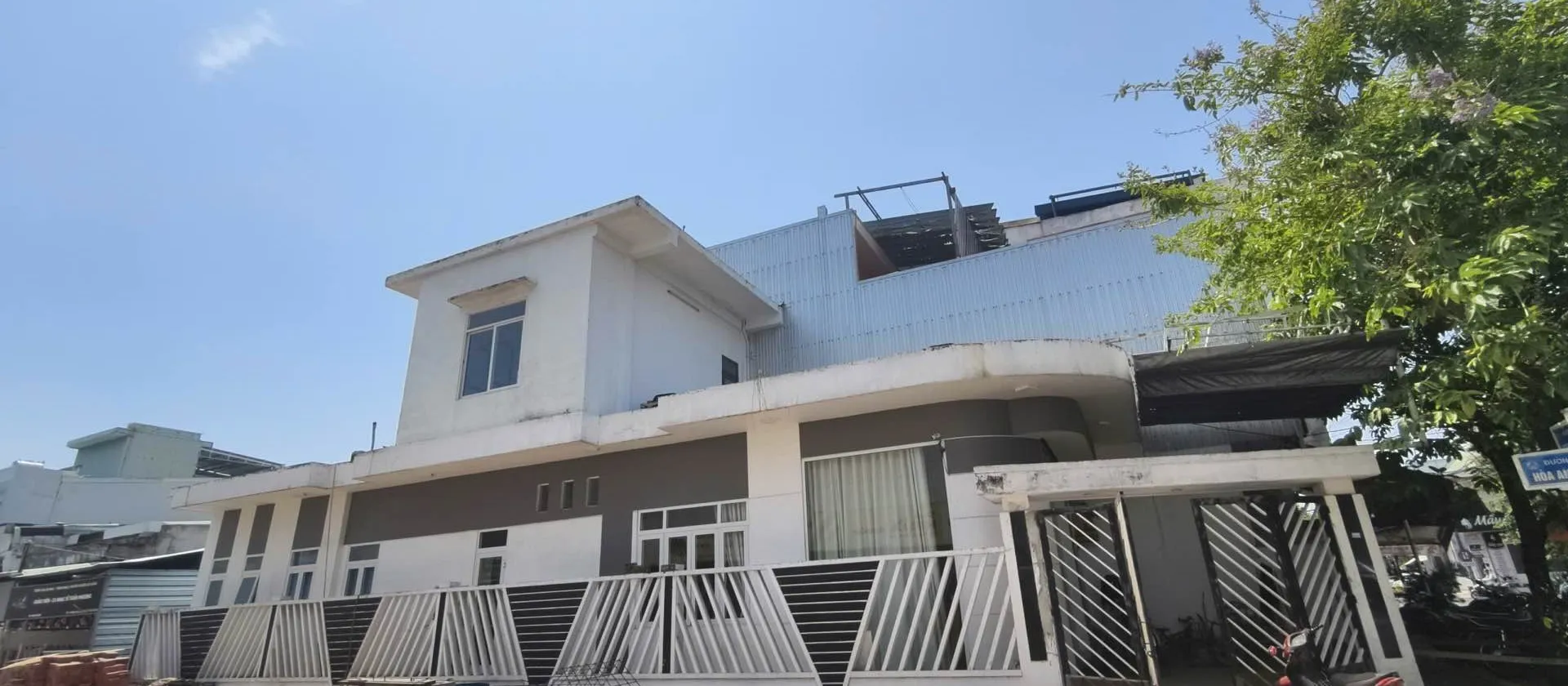 Siêu phẩm nhà 2 tầng lô góc 2 mặt tiền Nguyễn Công Hoan, Đà Nẵng giá tốt cần bán nhanh... Bán nhà mặt phố tại An Khê, Đà Nẵng 01