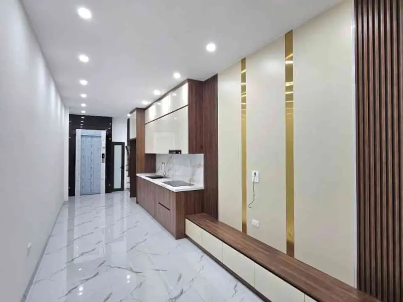 Nhà 5 tầng thang máy hiện đại ngay Giang Biên, Việt Hưng, Hà Nội , Vị trí đẹp hiếm có, muốn là được... Bán nhà riêng tại Việt Hưng, Hà Nội 01