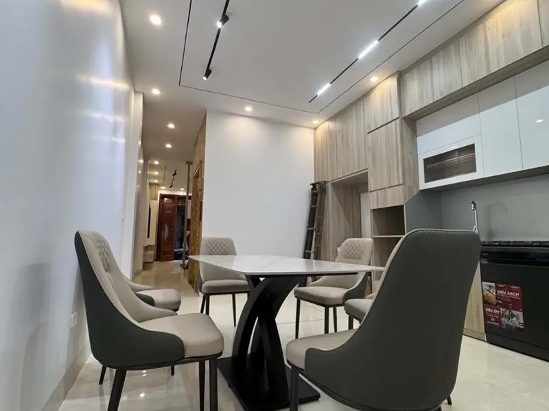 Bán nhà thang máy 5.5 tầng 60m2 tại Giải Phóng, gần Linh Đàm, đầy đủ nội thất, giá 16.5 tỷ... Bán nhà riêng tại Hoàng Liệt, Hà Nội 01