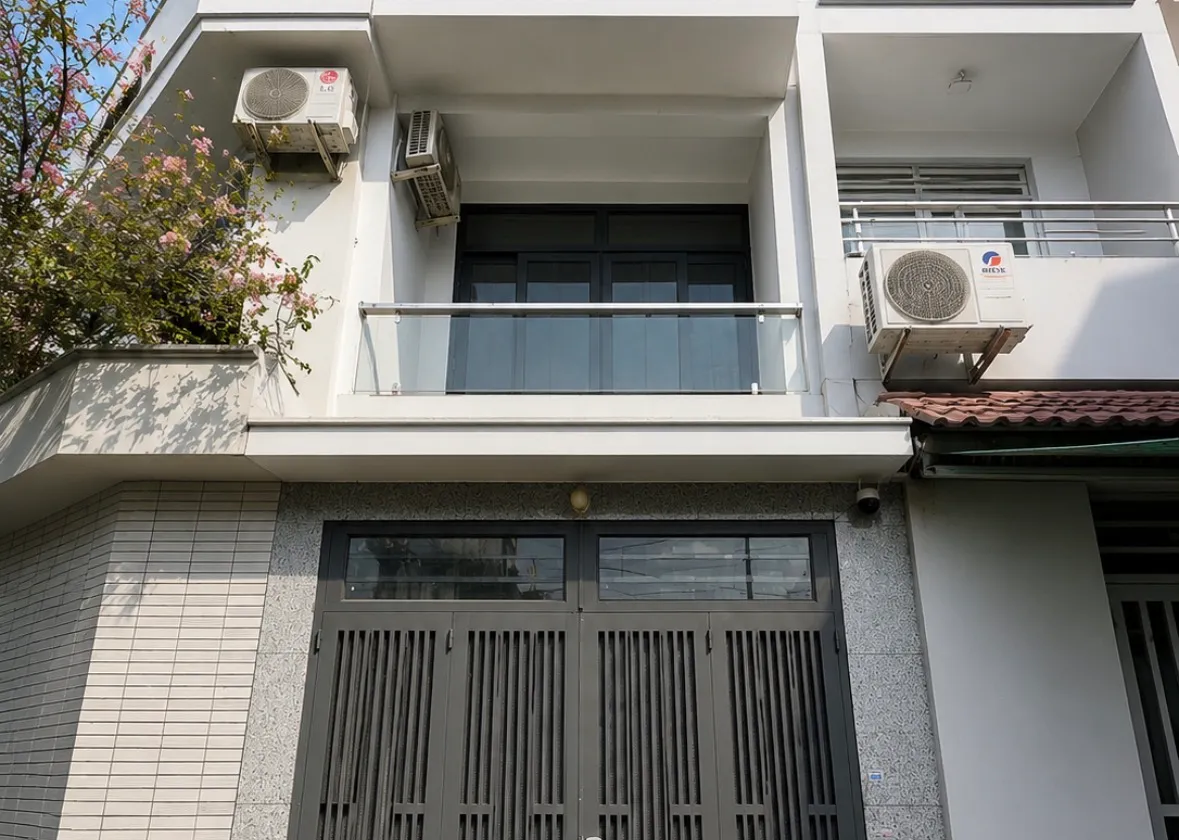 Bán Nhà 2 tầng ngay Vincom Phan Văn Trị Gò Vấp... Bán nhà riêng tại Hạnh Thông, Hồ Chí Minh 01