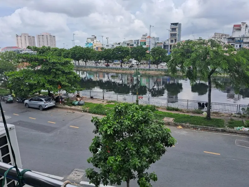 MẶT TIỀN KINH DOANH ĐA NGÀNH NGHỀ – BA ĐÌNH, QUẬN 8 | 9 TỶ
🏡 NHÀ CHÍNH CHỦ Ở LÂU ĐỜI... Bán nhà mặt phố tại Chánh Hưng, Hồ Chí Minh 01