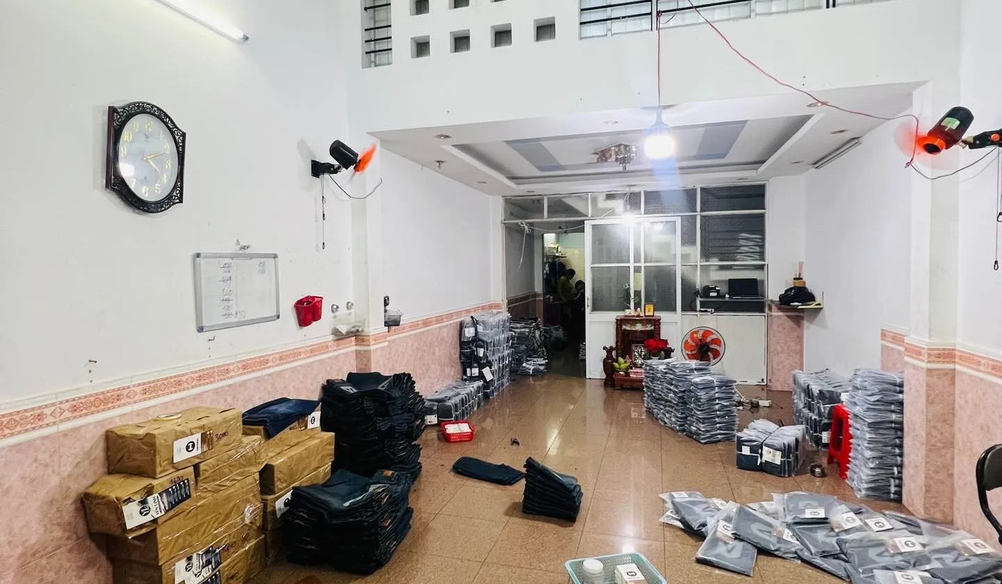 Nhà mặt phố 4 tầng, 66m2 tại Phú Thạnh, Tân Phú giá 9,8 tỷ... Bán nhà mặt phố tại Phú Thạnh, Hồ Chí Minh 01