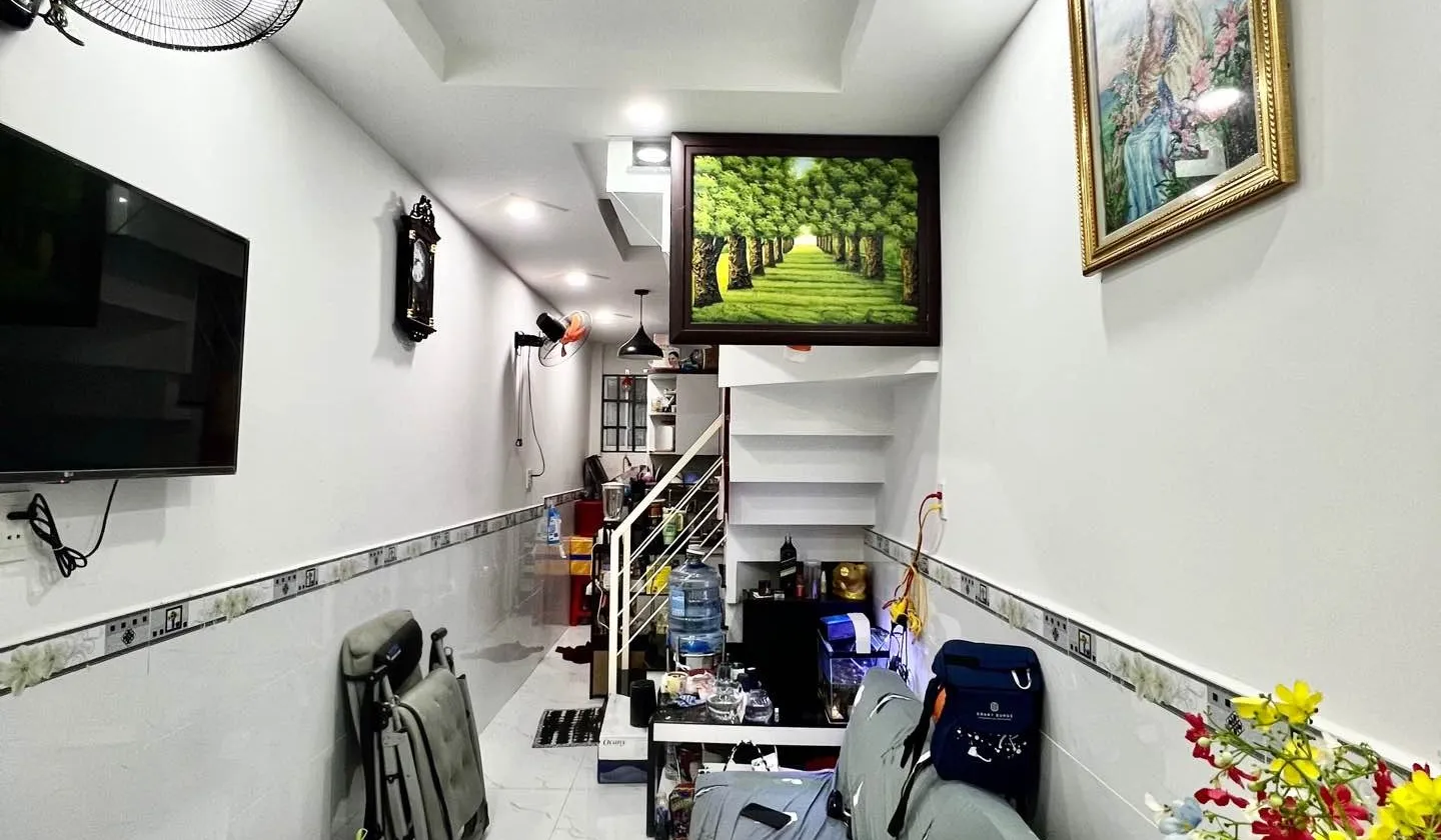 Bán nhà 2 tầng 20m² gần chợ Nguyễn Sơn, Phường Phú Thọ Hòa... Bán nhà riêng tại Phú Thọ Hòa, Hồ Chí Minh 01