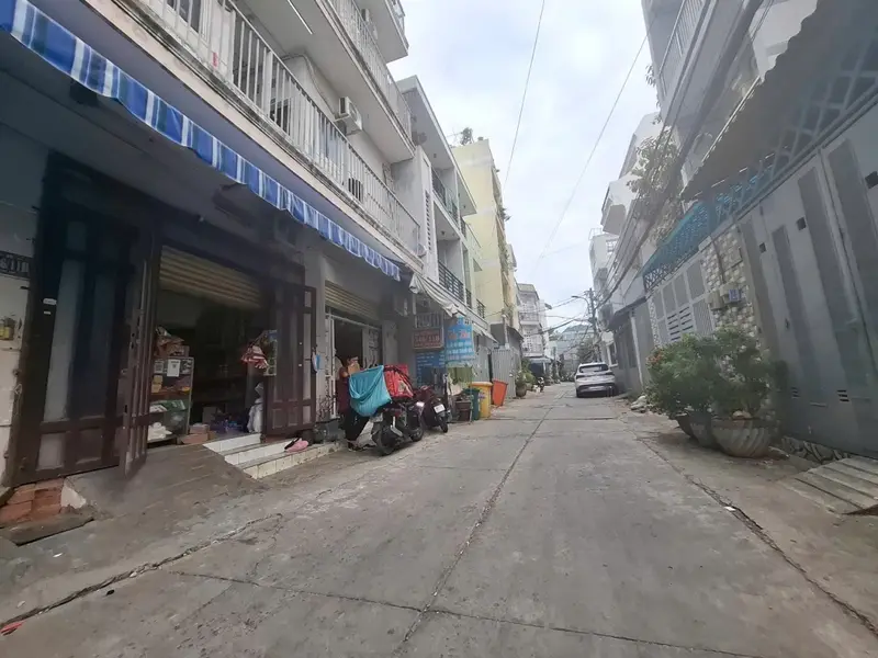 Bán nhà 2 tầng diện tích 268m2 tại Bình Tân, giá 17 tỷ... Bán owner_side tại Bình Tân, Hồ Chí Minh 01