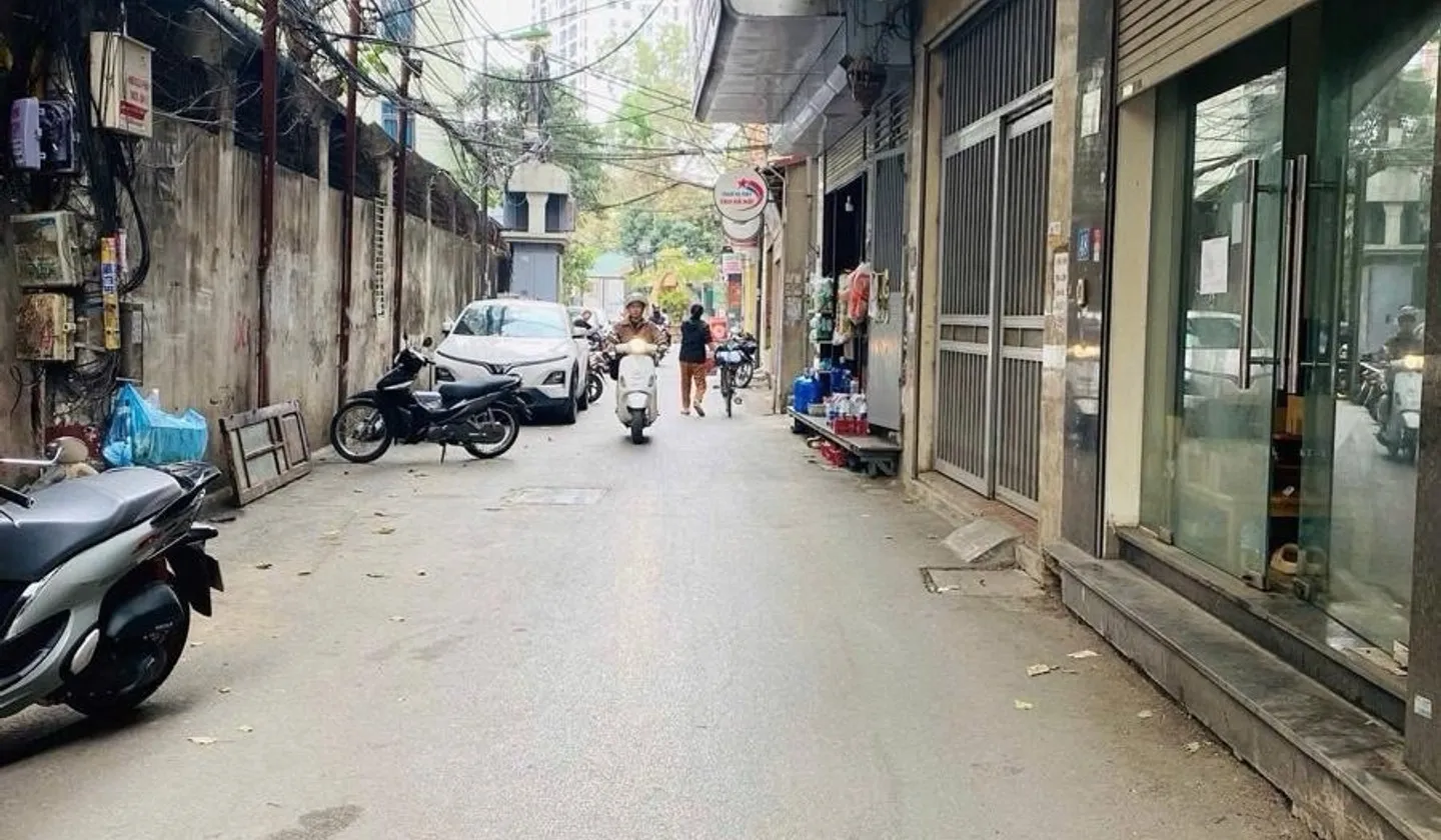 Bán nhà riêng 5 tầng tại đường Dịch Vọng Hậu, ngõ ô tô tránh, sổ phân lô... Bán nhà riêng tại Cầu Giấy, Hà Nội 01