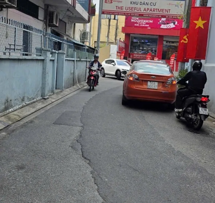 Nhà 2 tầng giá 1.65 tỷ tại Tân Bình, hẻm xe hơi thông thoáng... Bán nhà riêng tại Tân Hòa, Hồ Chí Minh 01