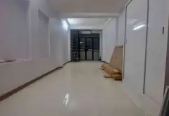 Bán căn hộ tập thể 1 tầng tại phường Đức Giang, vị trí thuận tiện... Bán căn hộ chung cư tại Việt Hưng, Hà Nội 05