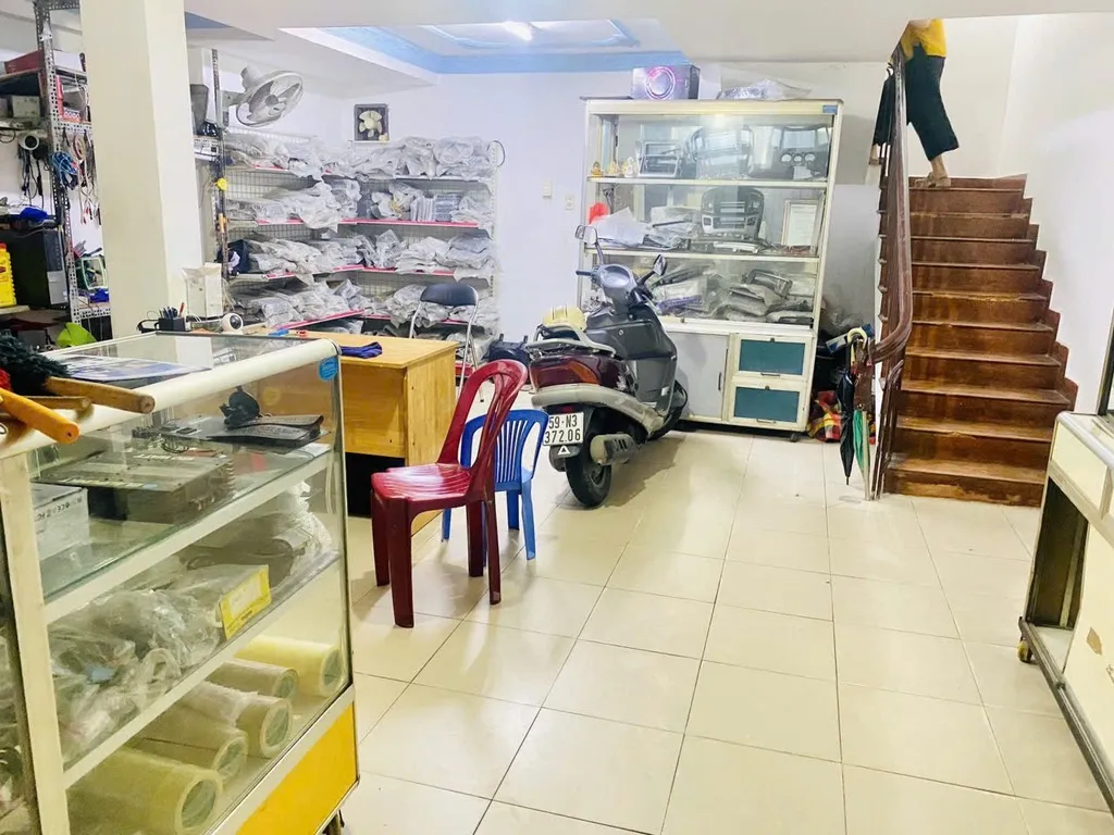 Nhà mặt phố kinh doanh sầm uất, giá tốt chỉ 17 tỷ... Bán nhà mặt phố tại Diên Hồng, Hồ Chí Minh 01
