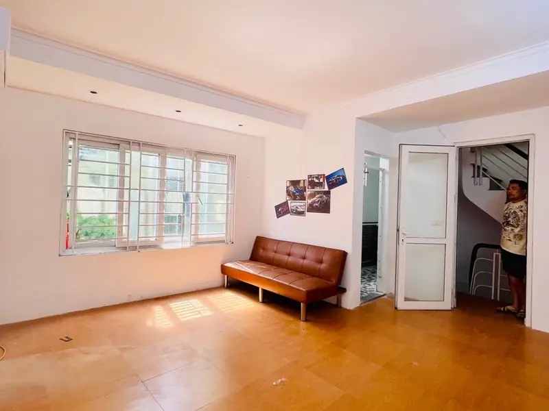 Nhà Lô Góc 5 Tầng Giá Tốt, Kinh Doanh Tốt, Cách Mặt Phố 30m... Bán nhà riêng tại Văn Miếu - Quốc Tử Giám, Hà Nội 01