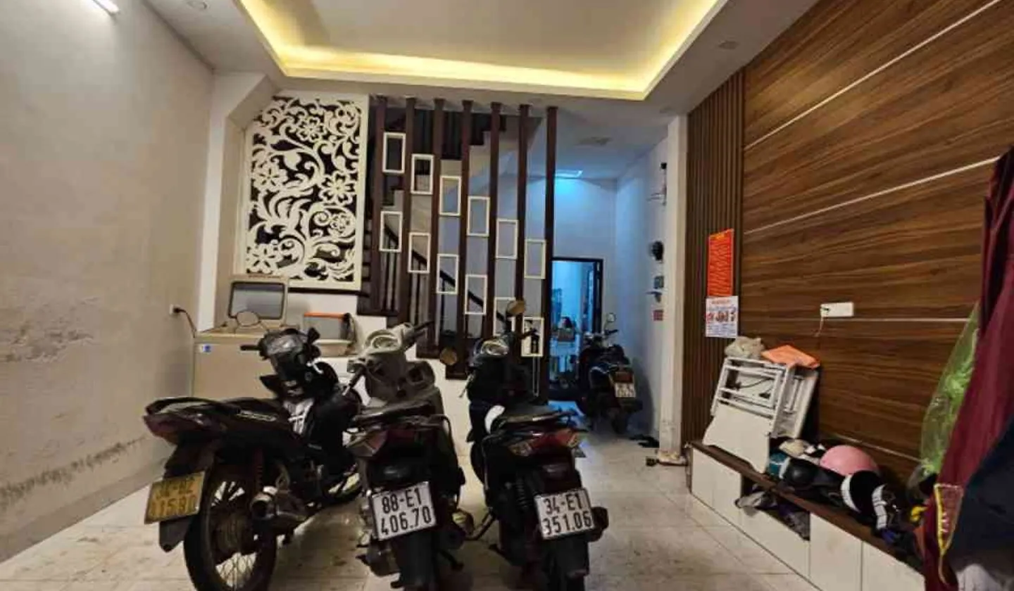Bán Nhà riêng Khương Đình 61m 5 tầng thiết kế hiện đại, dòng tiền ổn định giá 16,68 tỷ... Bán nhà riêng tại Khương Đình, Hà Nội 01