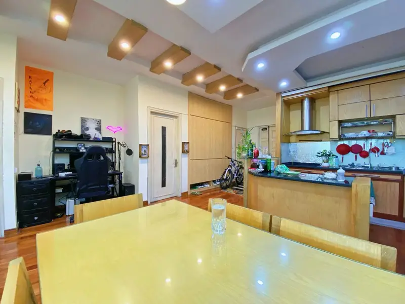 Căn hộ chung cư cao cấp tại trung tâm Hà Nội, diện tích rộng 199m2... Bán căn hộ chung cư tại Giảng Võ, Hà Nội 01