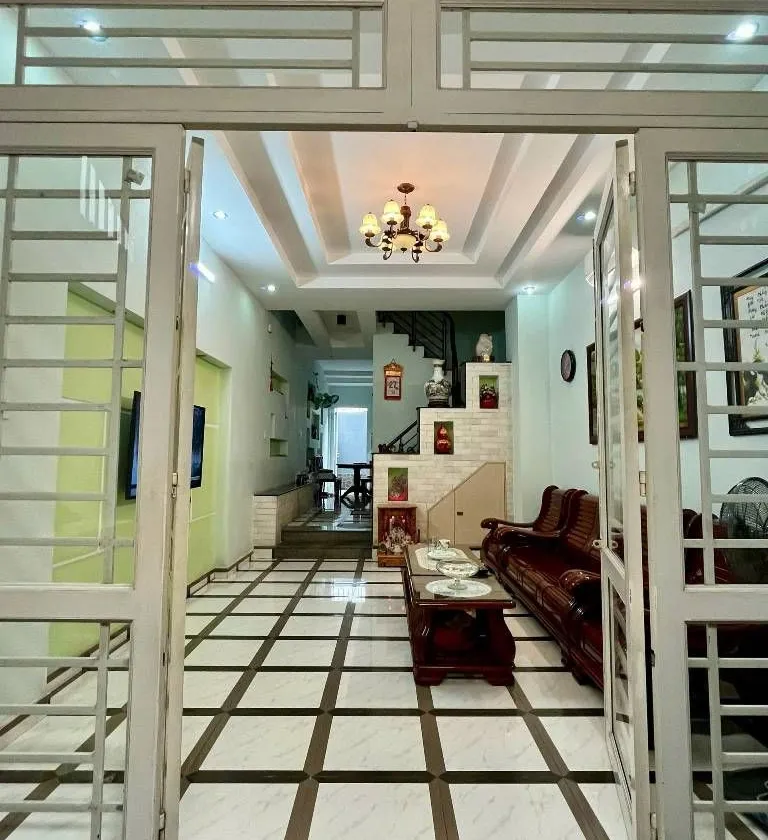 Bán nhà 3 tầng,hxh vào nhà, 63m2, gần rạch xuyên tâm, Nơ Trang Long, Bình Thạnh, giá 10.9 tỷ tl... Bán nhà riêng tại Bình Lợi Trung, Hồ Chí Minh 01