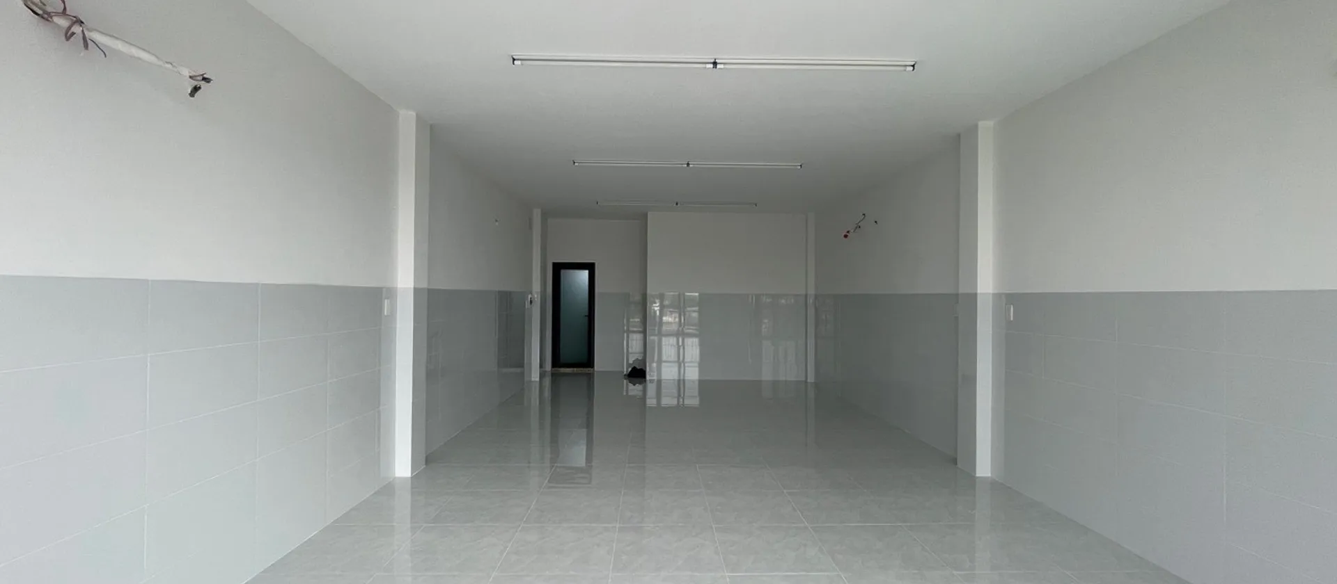 Nhà mặt phố 3 tầng mới xây, diện tích 165m2 tại Bình Chánh... Bán nhà mặt phố tại Bình Chánh, Hồ Chí Minh 01