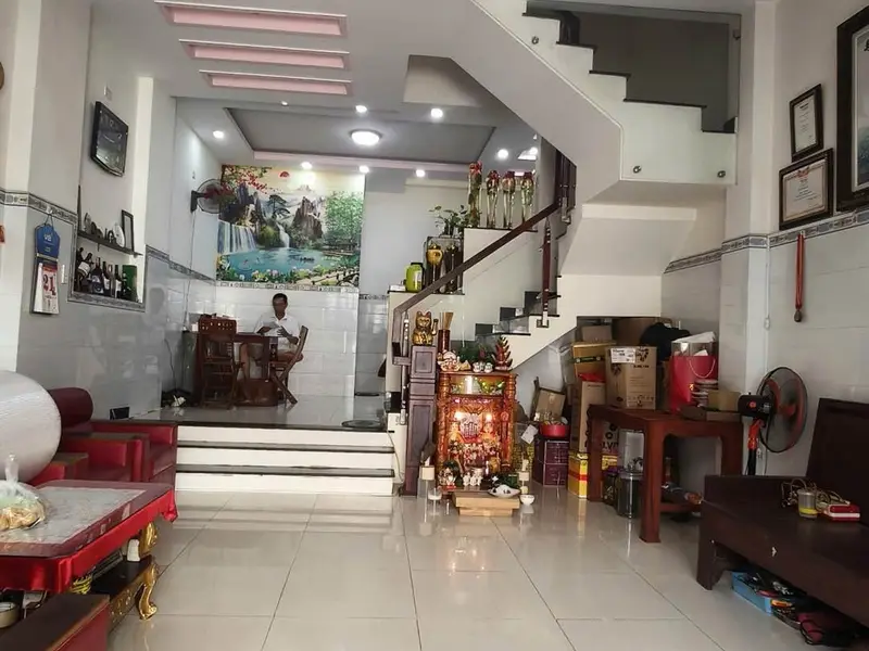 Bán nhà 4 tầng 5PN 6WC tại Phường Thới An, TP.HCM giá 5.6 tỷ... Bán nhà riêng tại Thới An, Hồ Chí Minh 01