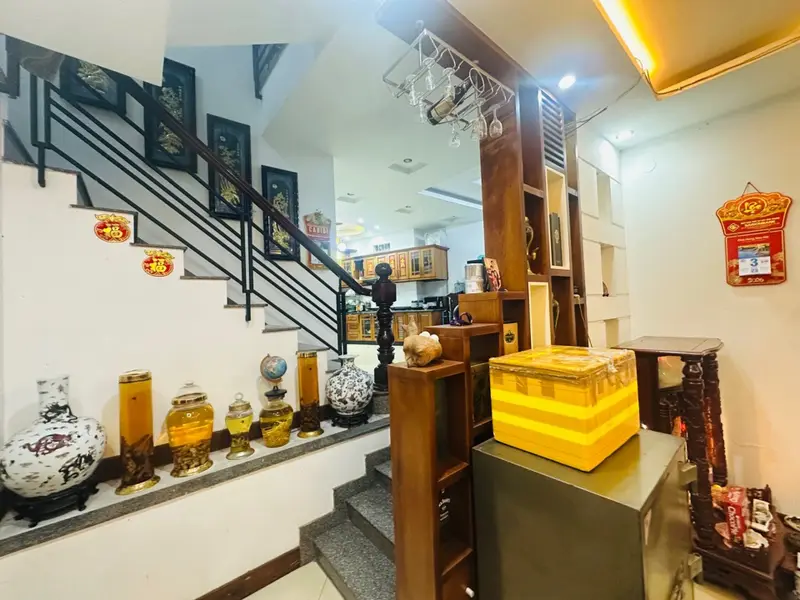 Bán nhà mặt phố tại Thủ Đức, Hồ Chí Minh, diện tích 136,2 m2, giá 11,2 tỷ đồng... Bán nhà mặt phố tại Thủ Đức, Hồ Chí Minh 01